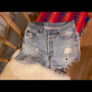 Vintage Levi’s Jean Shorts